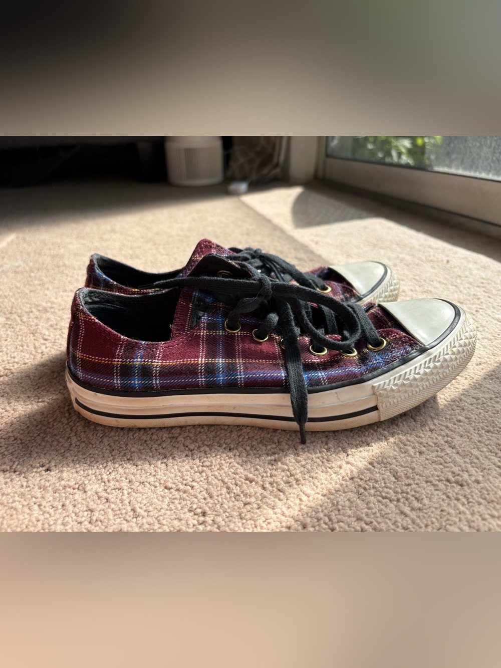 Plaid Low-Top ConverseSneakers - Burgundy and Black - Picture 4 of 7